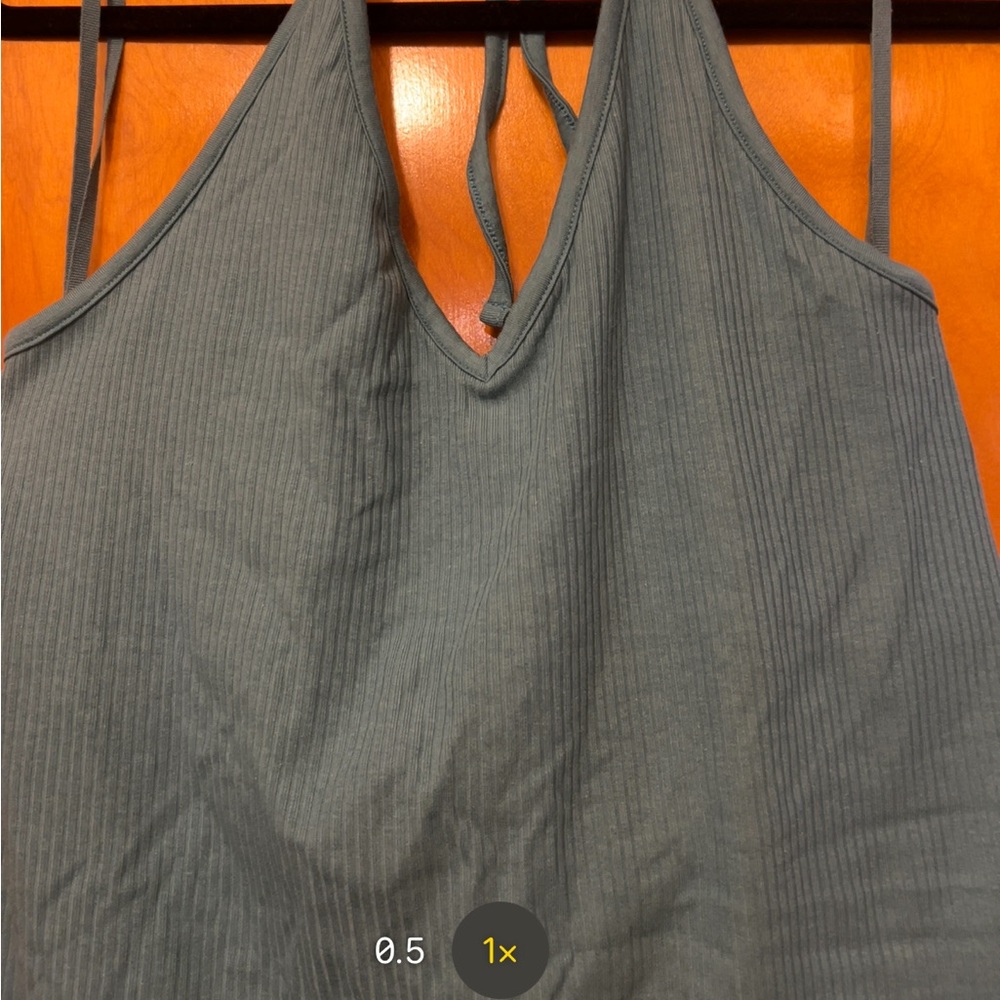 Old Navy Women's Blue Halter Top - Picture 2 of 3